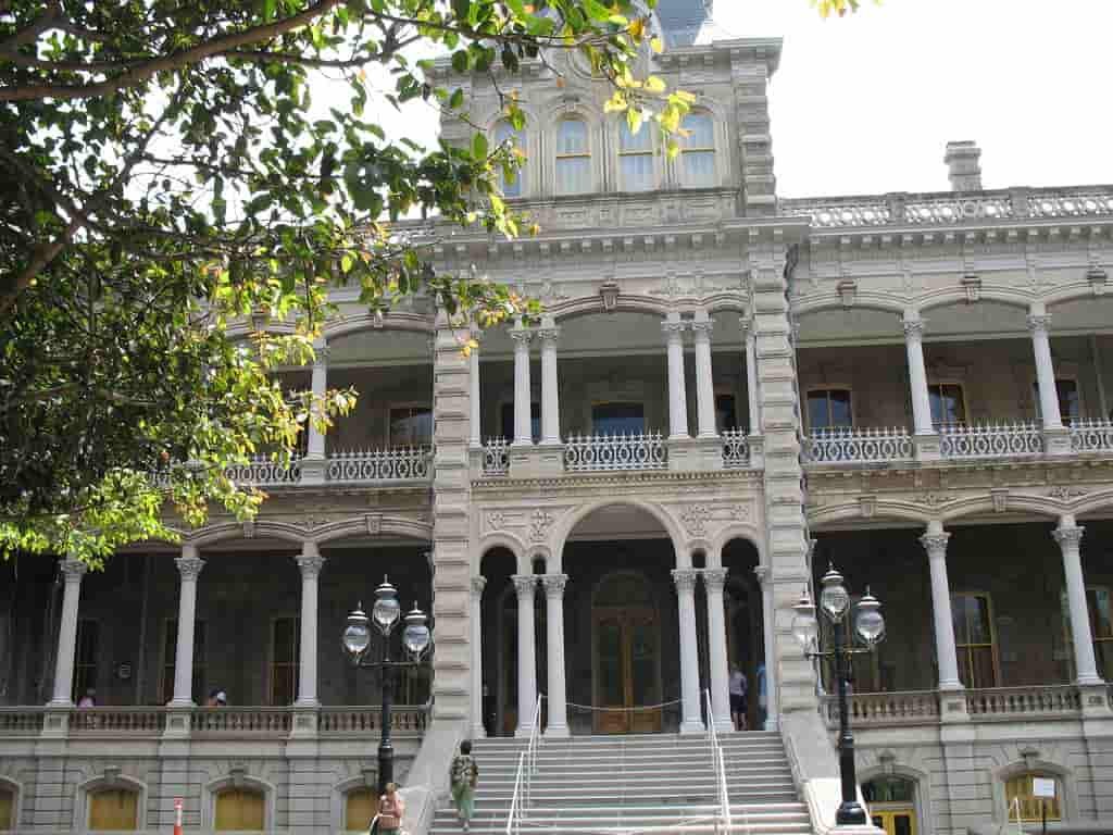 Iolani Palace