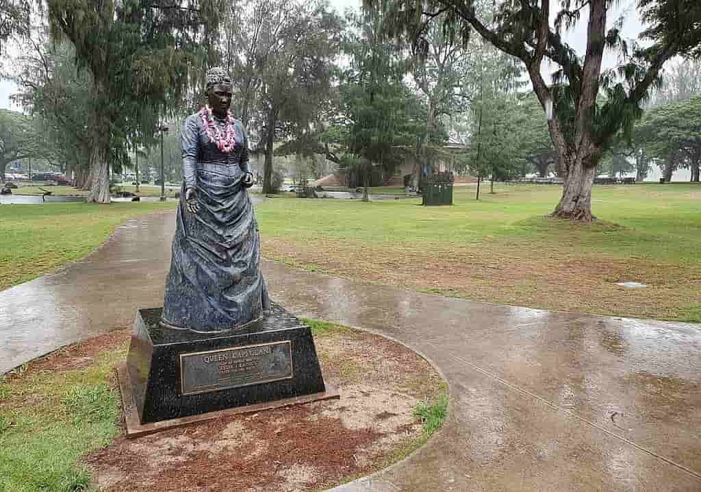 Kapiolani Park and Queen Kapiolani Garden