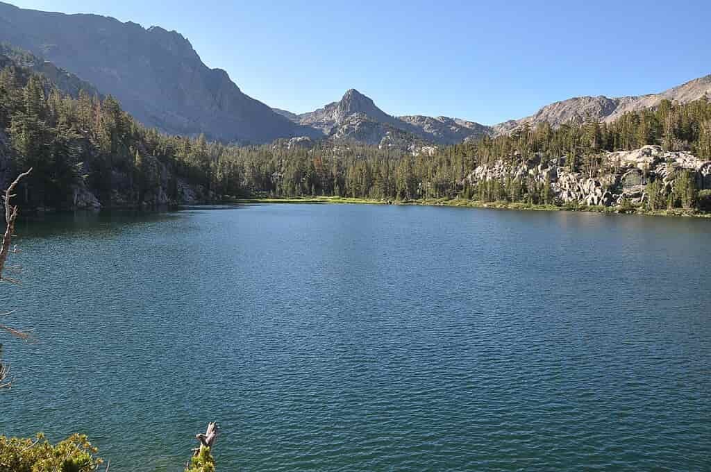 Best Places to Visit in California in February, Mammoth Lakes