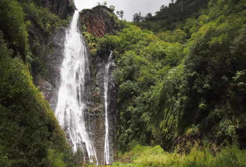 Manawaiopuna falls