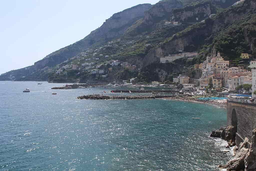 Best Places to Visit in Italy in March, Amalfi Coast 