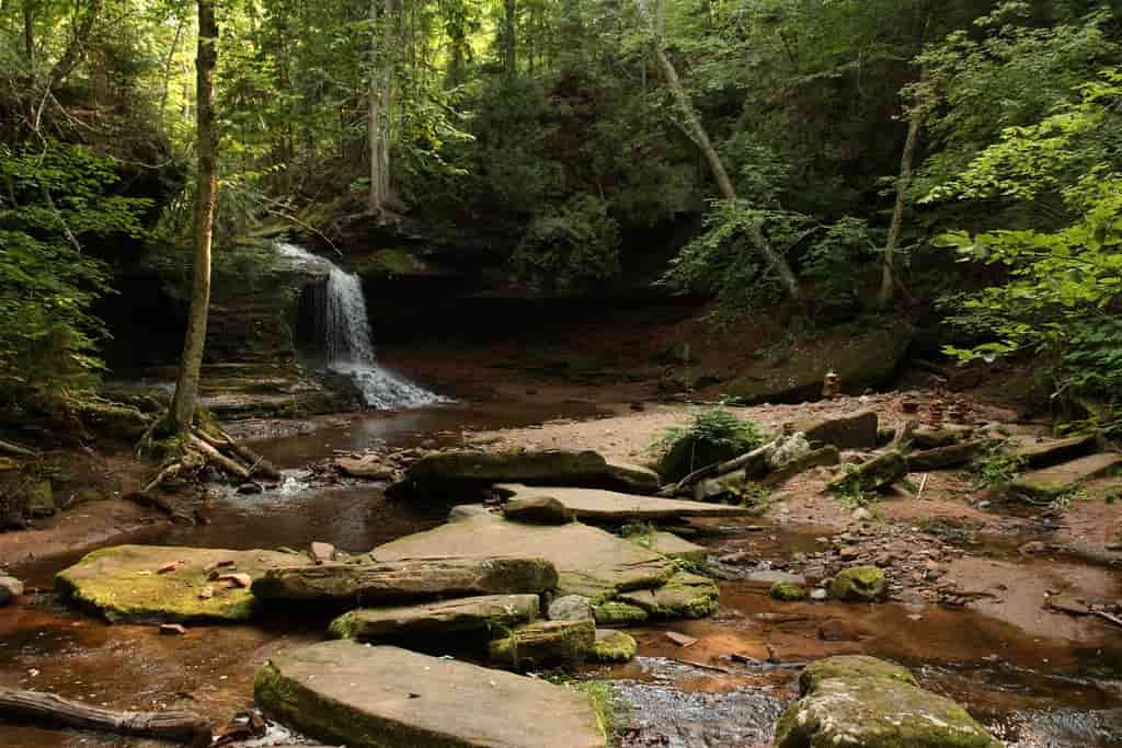 Lost Creek Falls