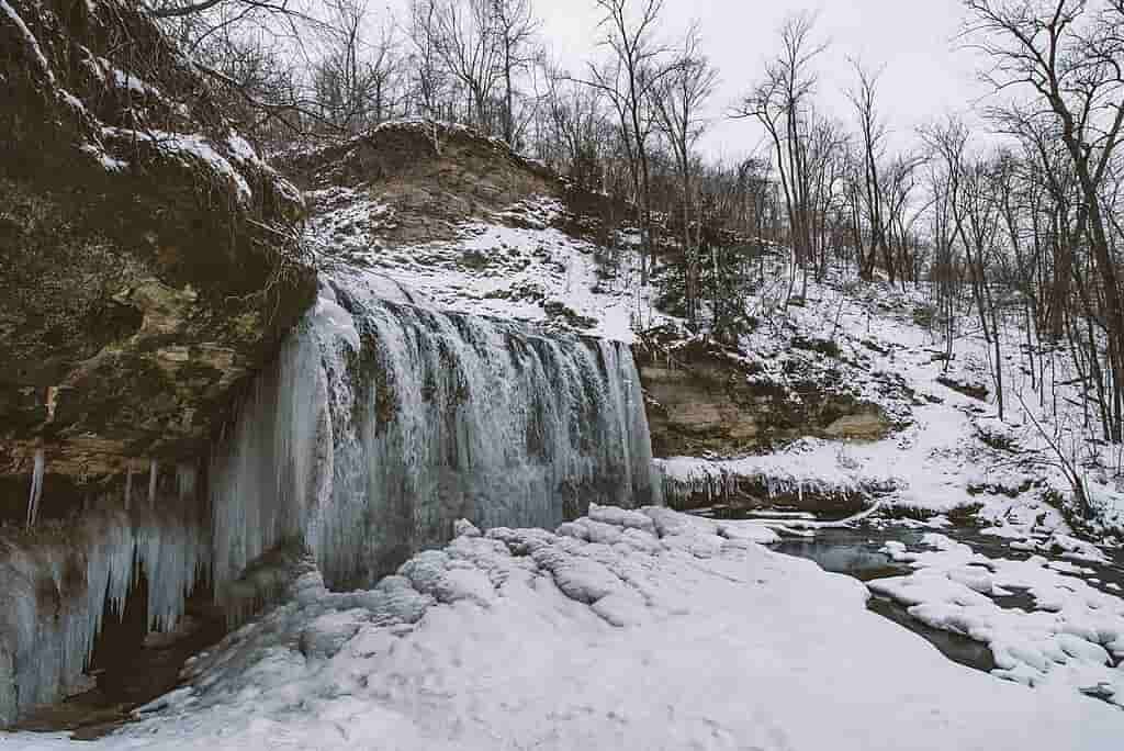Best Waterfalls in Wisconsin, Cascade Falls